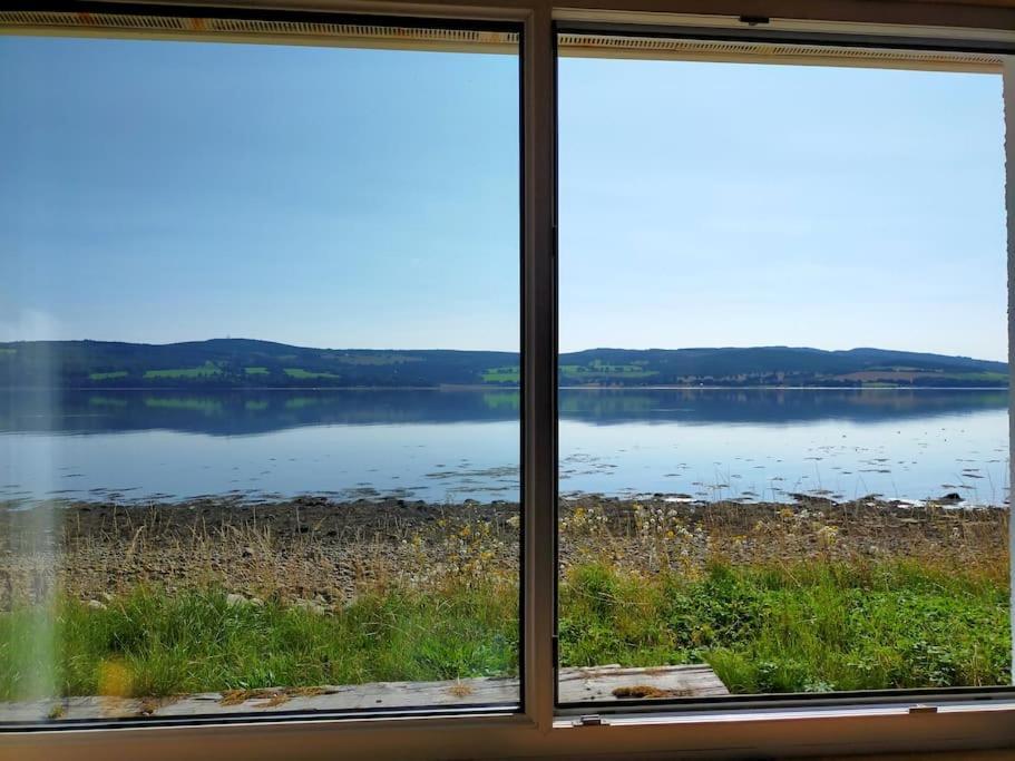 Spacious Sea View Home 5 Miles From Inverness North Kessock エクステリア 写真