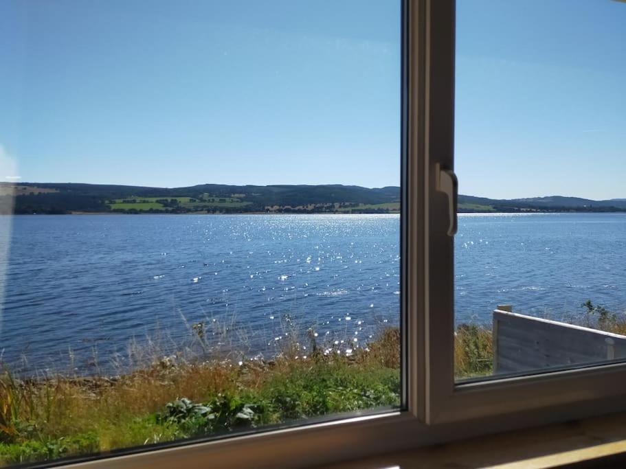 Spacious Sea View Home 5 Miles From Inverness North Kessock エクステリア 写真