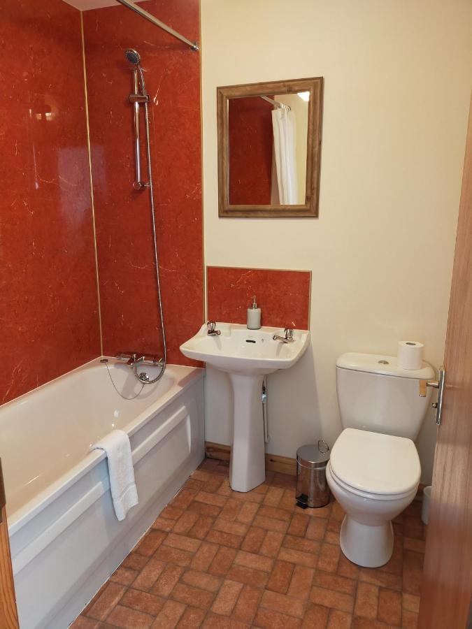 Spacious Sea View Home 5 Miles From Inverness North Kessock エクステリア 写真