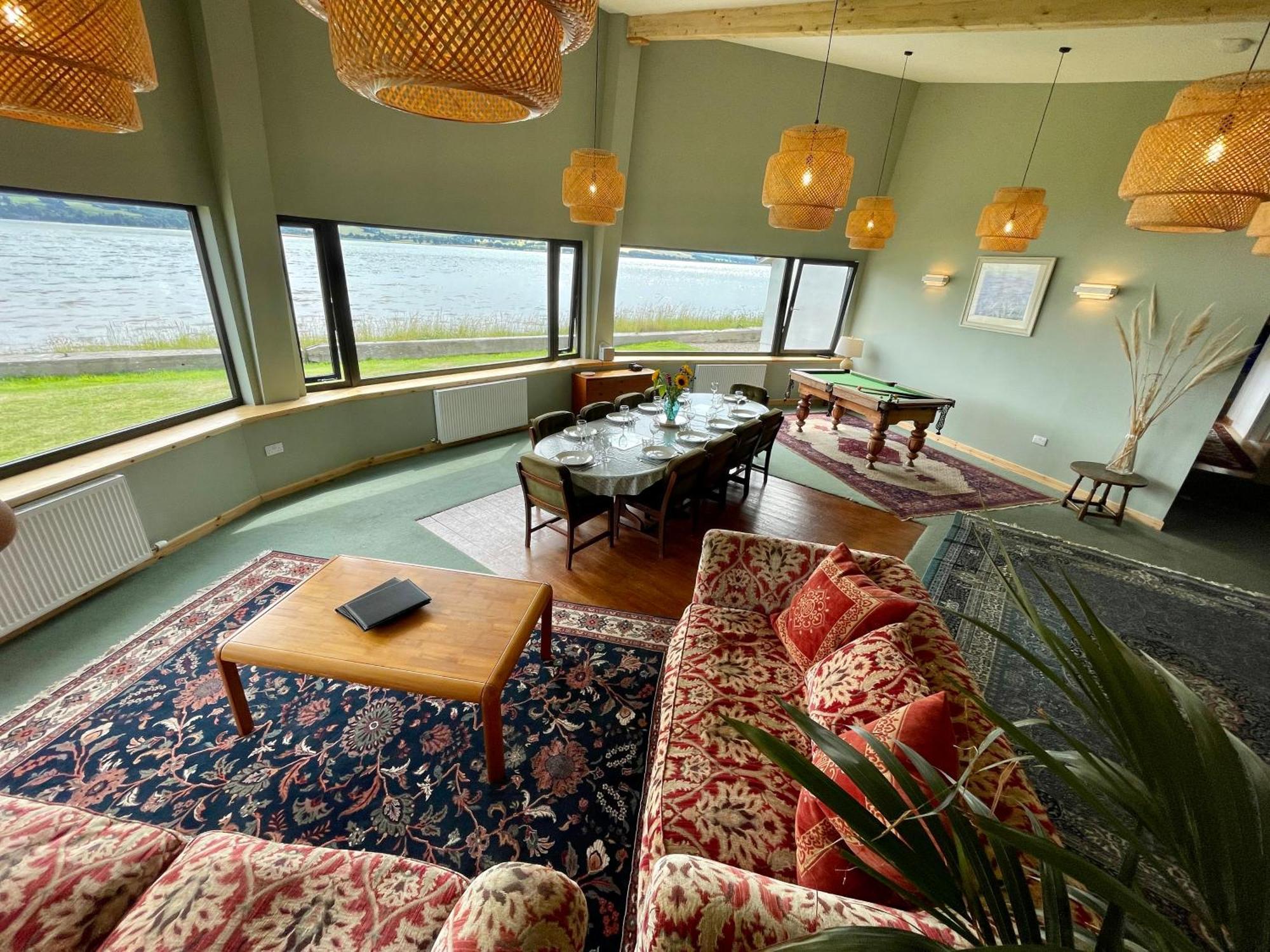 Spacious Sea View Home 5 Miles From Inverness North Kessock エクステリア 写真